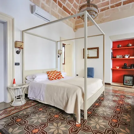 Castriota19 - Jacuzzi Room & Apartment Sit Lecce Extérieur photo
