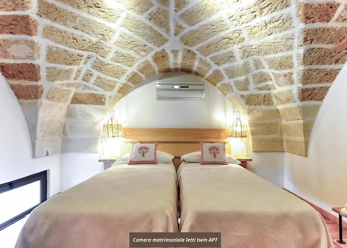 Castriota19 - Jacuzzi Room & Apartment Sit
